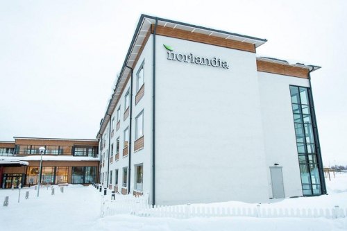 norlandia-alderboende-i-boden-med-lamiroc-fasadskivor-01